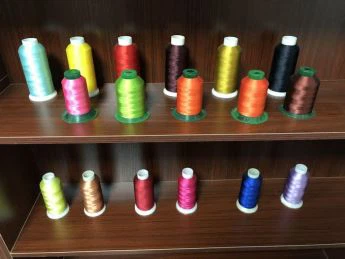 חוט רקמת פוליאסטר